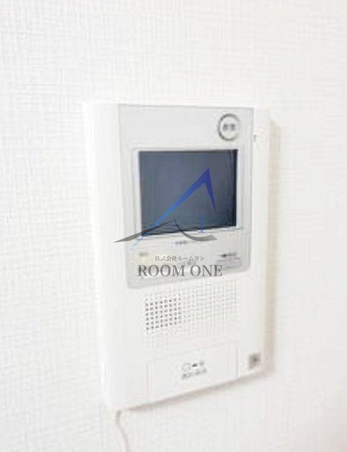 日神デュオステージ新中野のセキュリティ|モニター付きインターホンです。