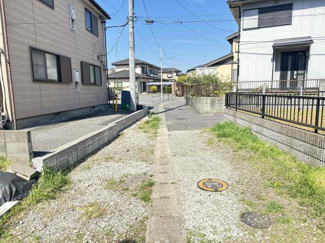 【前面道路含む現地写真】 | 千葉市中央区生実町　売地　 | 【生実町　売地】１８３．２５㎡　建築条件なし　自然豊かで桜も楽しめます。