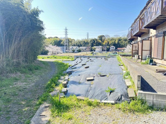 【外観】 | 千葉市中央区生実町　売地　 | 【生実町　売地】１８３．２５㎡　建築条件なし　自然豊かで桜も楽しめます。