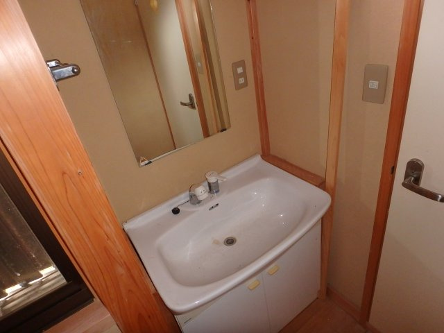 S1774H　須原中古住宅の洗面所
