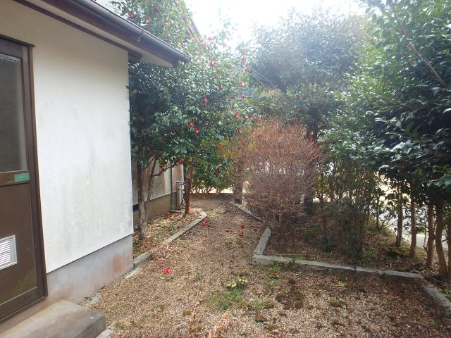 S1774H　須原中古住宅の庭