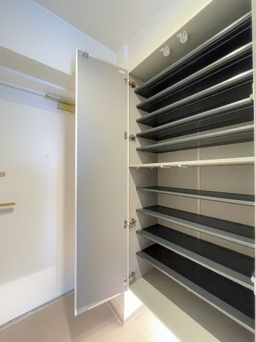 桜上水山森マンションの内観：施工例|※同仕様基準写真

現地ご見学希望・資料請求などお気軽にお問い合わせ下さい！
03-5990-5201