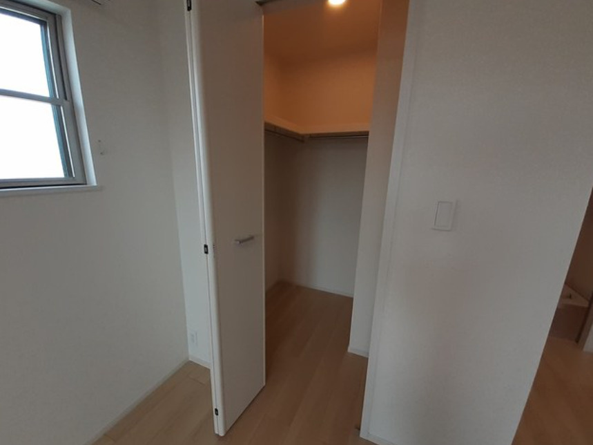 プラスエス英賀清水の収納