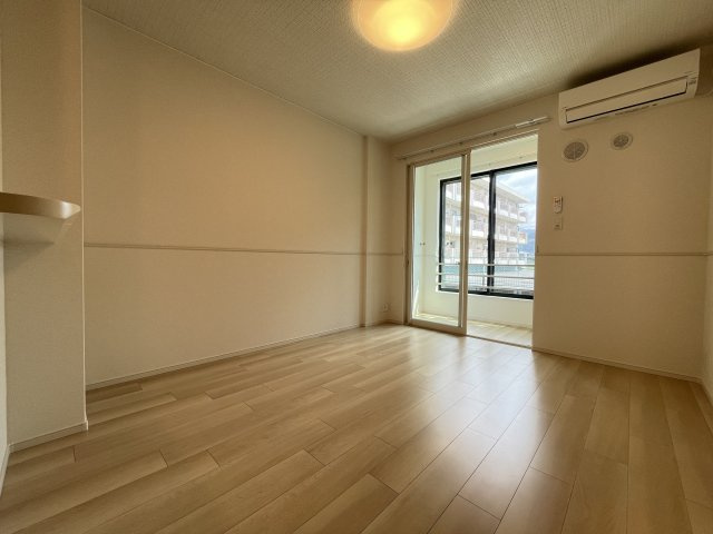 クレインの内装