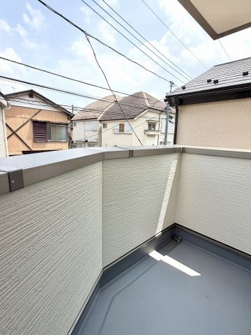 練馬区旭町3丁目　駅近×車庫付　快適コンパクト住宅　限定1棟のバルコニー