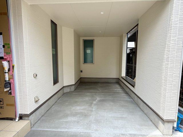 練馬区旭町3丁目　駅近×車庫付　快適コンパクト住宅　限定1棟の駐車場