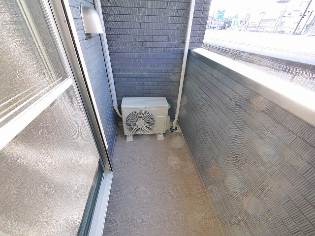 ベル・メゾンのバルコニー|お洗濯にも便利なバルコニー付き