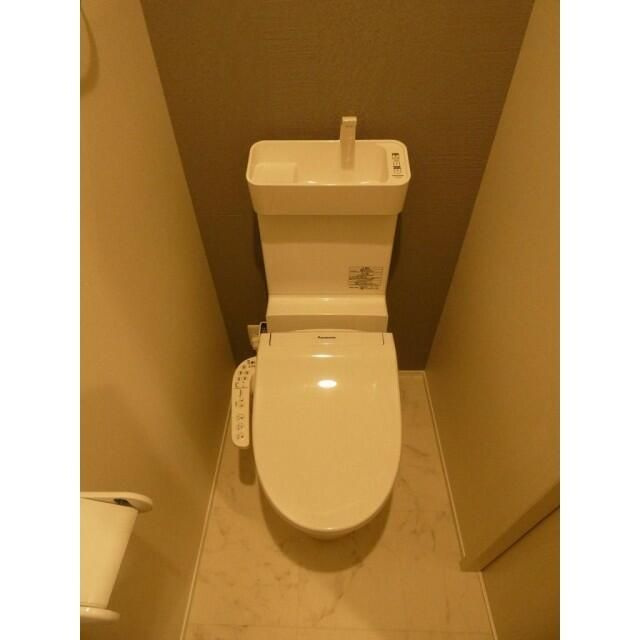 Ｒａｐｐｏｒｔ　Ｈ＆Ｓ　ラポールエイチアンドエスのトイレ