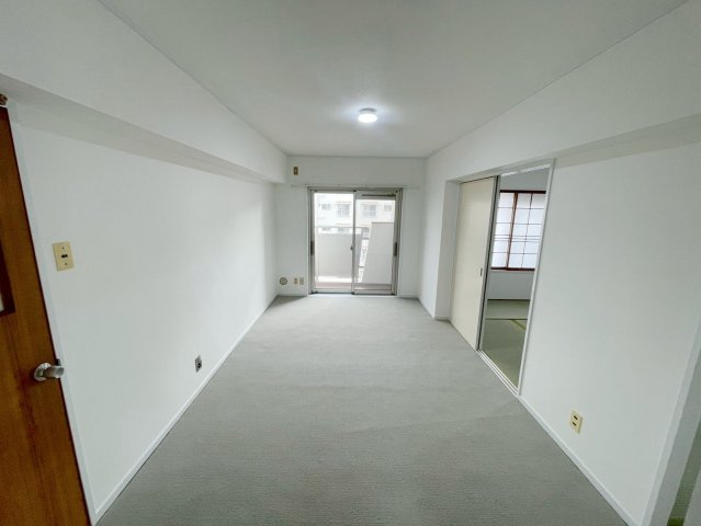 【居間・リビング】の画像