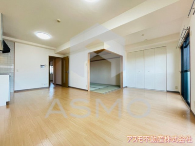 【居間・リビング】 | エスパシオ21 | ※同物件　別間取り　参考写真