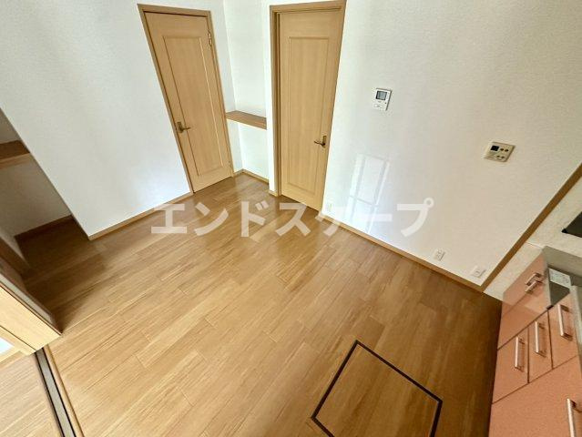 クレールコートの居間・リビング|高崎、前橋のお部屋探しはエンドスケープまで！お客様の理想お聞かせ下さい♪