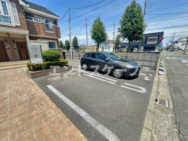 クレールコートの駐車場|高崎、前橋のお部屋探しはエンドスケープまで！お客様の理想お聞かせ下さい♪