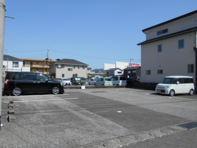 朝倉東町竹田駐車場の外観