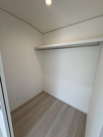 垂水区つつじヶ丘６丁目　新築戸建ての収納