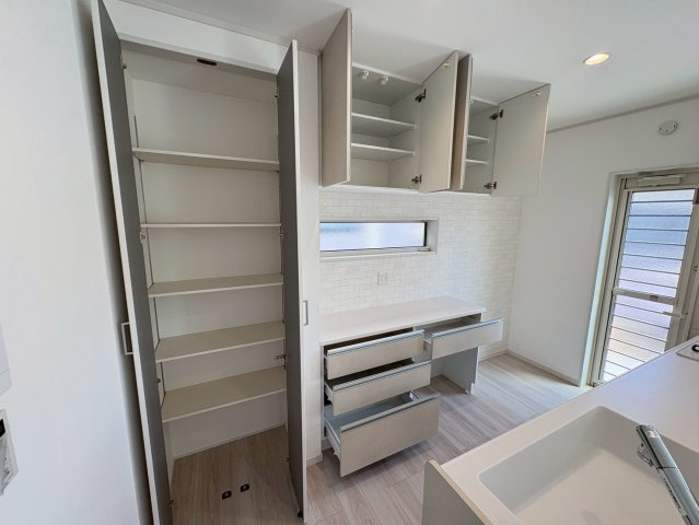 垂水区つつじヶ丘６丁目　新築戸建てのキッチン|きれいなキッチンです