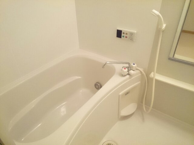 Ｎ’サンリットガーデンの浴室