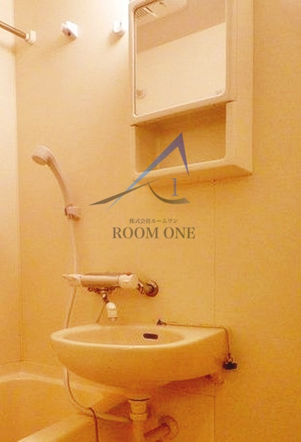 ルーブル早稲田の洗面所|洗面台です。