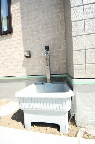 鹿沼市千渡建売のその他|〇立水栓〇
駐車スペースわきにあるので洗車にも利用できます。