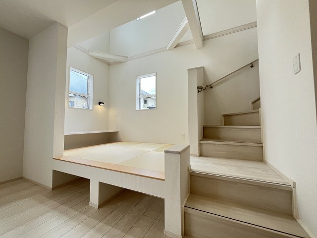 【和室】 | 福岡市早良区干隈4丁目　2号棟（全3棟）【仲介手数料無料・0円】 | 施工例。施工例は完成時と異なる場合があります。