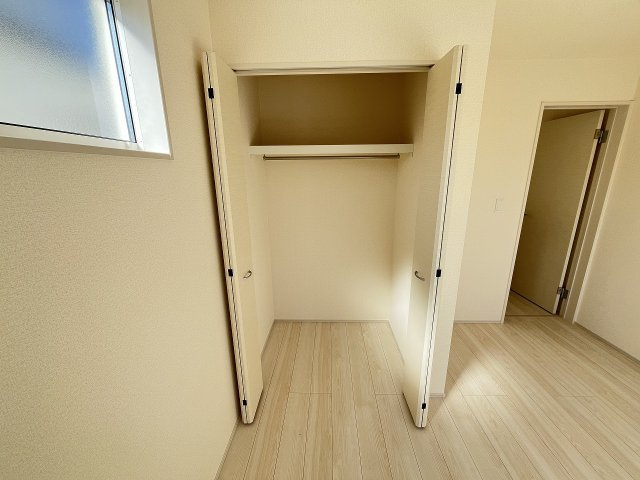 【収納】 | 福岡市早良区干隈4丁目　2号棟（全3棟）【仲介手数料無料・0円】 | 施工例。施工例は完成時と異なる場合があります。