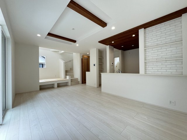 【外観】 | 福岡市早良区干隈4丁目　2号棟（全3棟）【仲介手数料無料・0円】 | 現地写真。同じ物件を見るなら、プラス不動産販売にお任せ下さい。