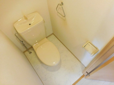 【トイレ】 | ジュモオネティ | 落ち着いた色調のトイレです