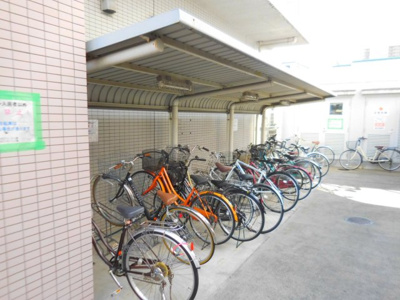 【その他共用部分】 | ジュモオネティ | 駐輪場です