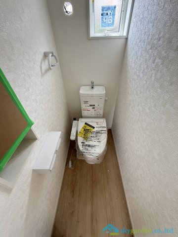 秦野市千村第12　新築戸建　全1棟1号棟のトイレ