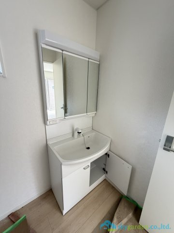 秦野市千村第12　新築戸建　全1棟1号棟の独立洗面台