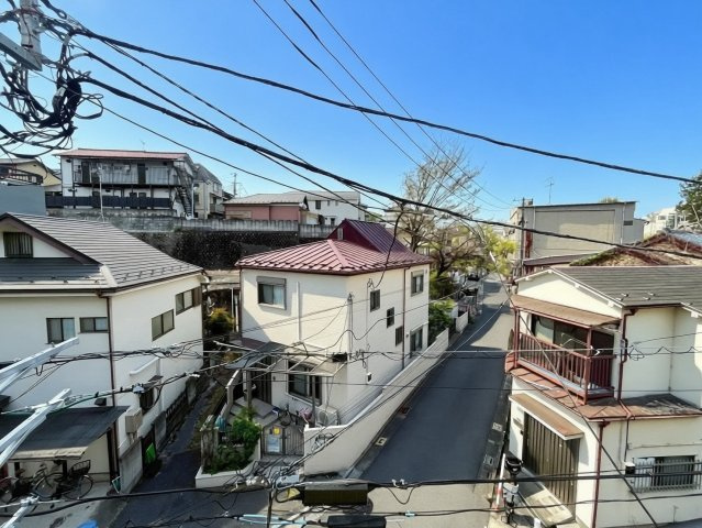 戸建 北区西が丘２丁目の前面道路含む現地写真|現地写真