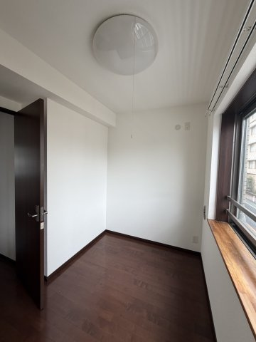 メゾン・ド・レゴの洋室|洋室・4.3帖