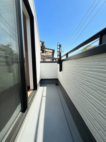 戸建 北区西が丘２丁目のバルコニー|現地写真