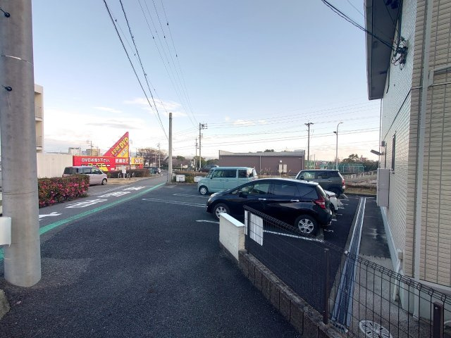 グリュックハウスの駐車場