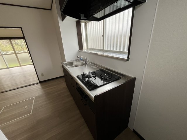 【中古】比企郡吉見町長谷リフォーム中古住宅のキッチン|使いやすいキッチンです