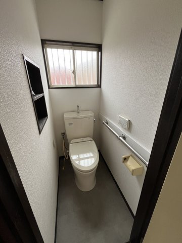 【中古】比企郡吉見町長谷リフォーム中古住宅のトイレ|水回りが新品だと気持ちよく生活を始められます