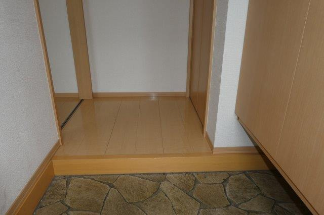 アンソレーヌＣの玄関
