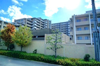 【外観】 | イトーピア豊中緑丘ロジュマン | 物件に関するお問い合わせはお気軽にどうぞ。