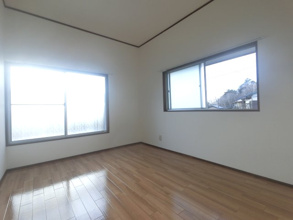 【寝室】