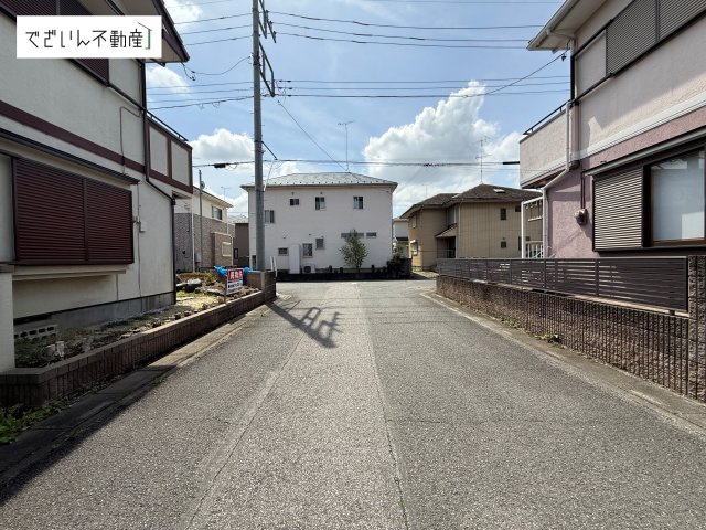 【前面道路含む現地写真】 | 熊谷市妻沼東4丁目　中古住宅   | 現地(2026年4月撮影)