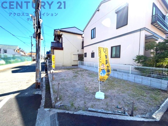 現地は只今更地となっております。