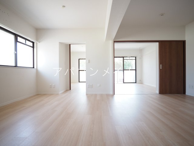 【居間・リビング】 | リノベーション物件です