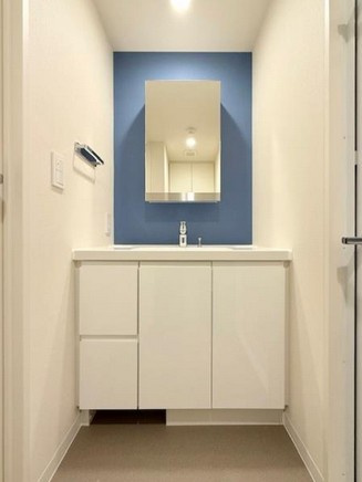 【独立洗面台】