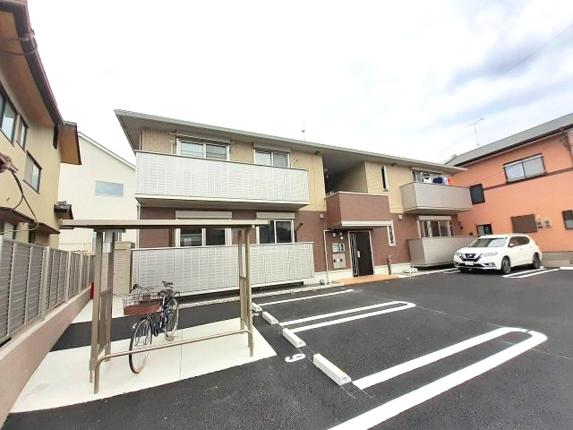 セブンパレスの外観