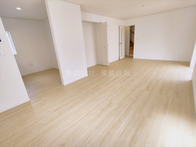 【居間・リビング】の画像