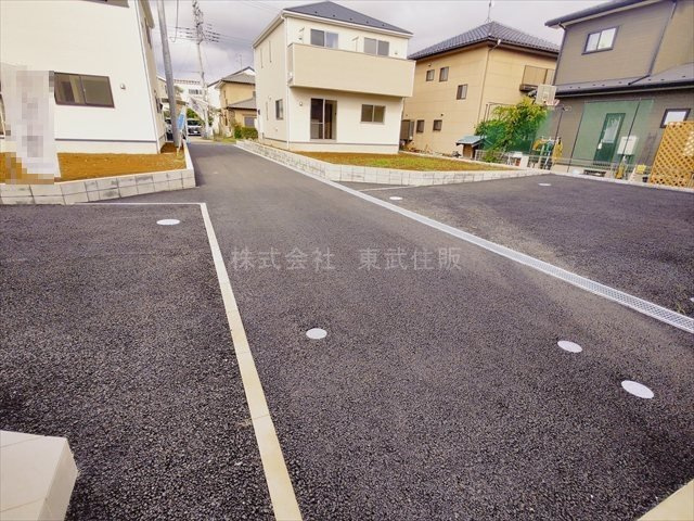 【前面道路含む現地写真】の画像
