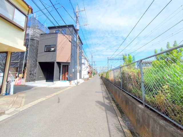 《仲介手数料無料》川越市稲荷町22-5新築一戸建て