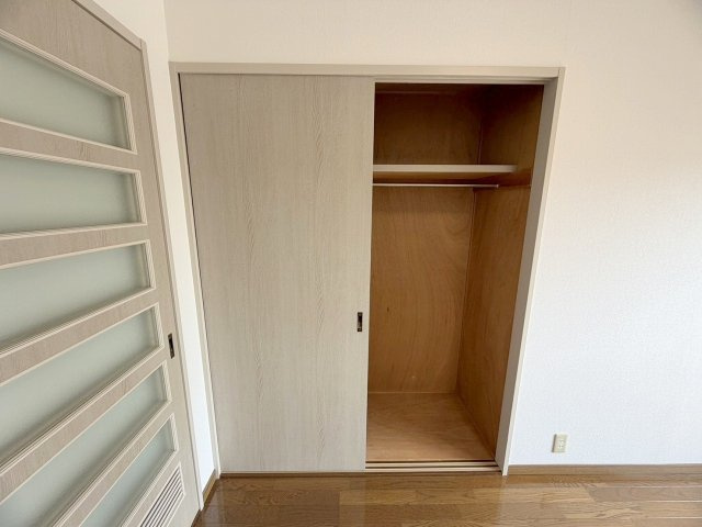 広島市西区東観音町の賃貸マンションの収納