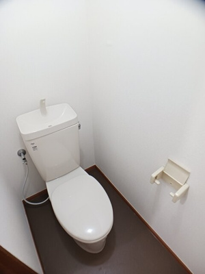 【トイレ】 | スターハイツB | ※同物件・同タイプの写真です。
