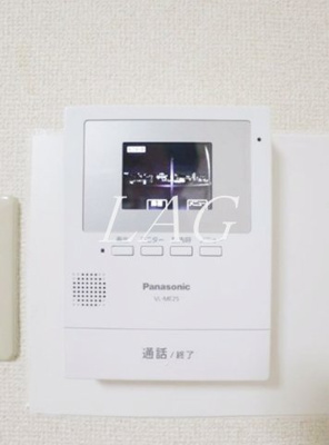 【セキュリティ】 | リュミエール | モニター付きインターフォンです。