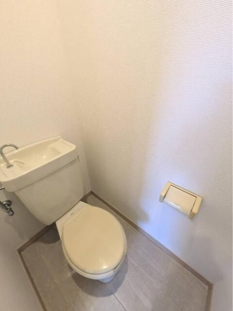 兼六コーポ滝山の洗面所
